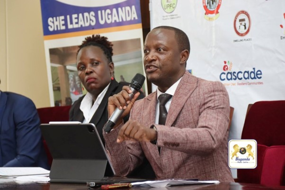 Owek. Serwanga Robert nga awa obubaka bwe